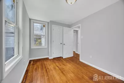 49 Comstock Street, New Brunswick, NJ 08901 - Photo 16