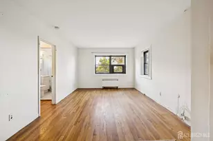 501 Linwood Dr, Fort Lee, NJ 07024 - Photo 18