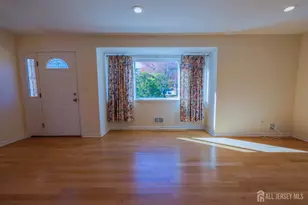 10-Q Dayton Circle, South Brunswick Township, NJ 08810 - Photo 4