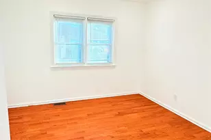 385 Pierson Ave, Edison, NJ 08837 - Photo 10