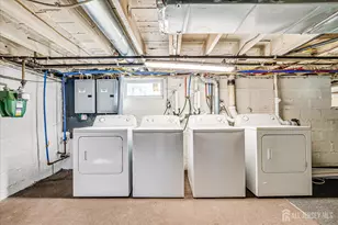 385 Pierson Ave, Edison, NJ 08837 - Photo 14