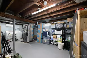 19 Dunlop Dr, Sewaren, NJ 07077 - Photo 16