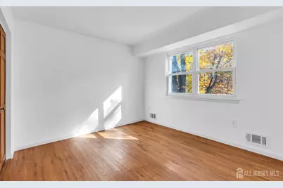 5-A Indiana Court, Old Bridge Township, NJ 07747 - Photo 20