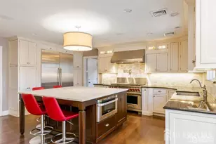 4 Rebel Run Dr, East Brunswick Township, NJ 08816 - Photo 10