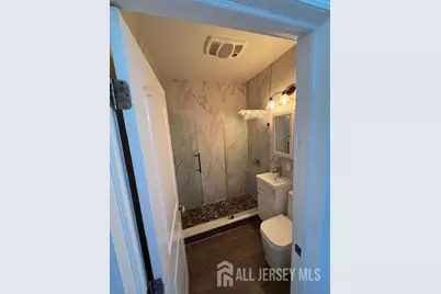 6245 Kennedy Boulevard #2R, North Bergen, NJ 07047 - Photo 8