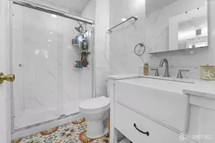 279 Hatfield Ln, East Brunswick Township, NJ 08816 - Photo 8