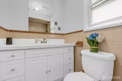 1080 Ottawa Street, North Brunswick Township, NJ 08902 - Photo 34