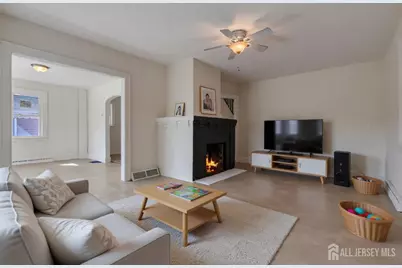 125 Robbins Avenue, Ewing Township, NJ 08618 - Photo 8