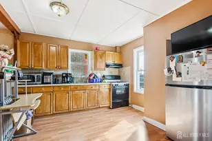 203 Gordon St, Perth Amboy, NJ 08861 - Photo 16
