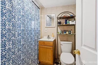 203 Gordon Street, Perth Amboy, NJ 08861 - Photo 20