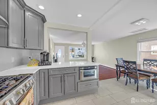 10 Benedict Way, Iselin, NJ 08830 - Photo 12