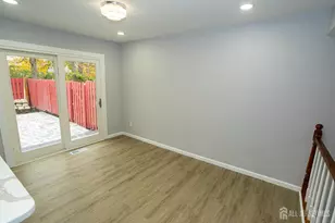 23 Cheltenham Pl, Sayreville, NJ 08872 - Photo 28