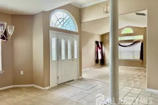 11 Sonoma St, Monroe Township, NJ 08831 - Photo 4