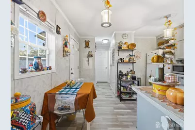 18 3rd Street, Middlesex, NJ 07001 - Photo 4