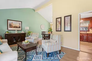 31 Cedar Ave, South Amboy, NJ 08879 - Photo 6