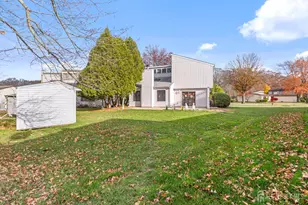 236 Community Cir, Old Bridge Township, NJ 08857 - Photo 36