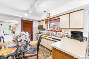 236 Community Cir, Old Bridge Township, NJ 08857 - Photo 16