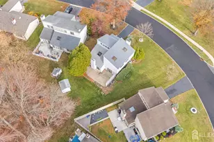 236 Community Cir, Old Bridge Township, NJ 08857 - Photo 42