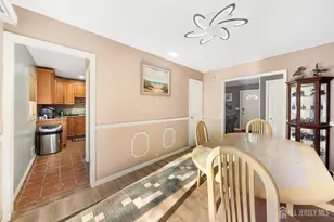 479 Chain O' Hills Rd, Colonia, NJ 07067 - Photo 6