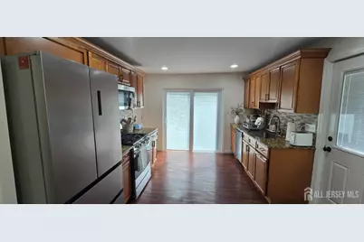 1119 S 9th Street S, South Plainfield, NJ 07080 - Photo 10