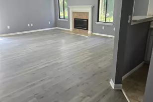 107 Gate House Ln, Edison, NJ 08820 - Photo 2