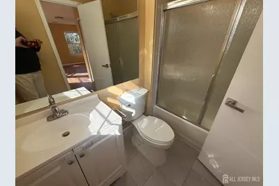 131 Albury Way, North Brunswick Township, NJ 08902 - Photo 14