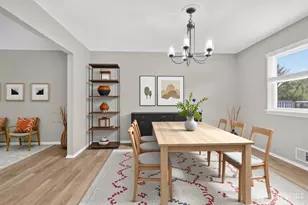 8 Wright Ct, East Brunswick Township, NJ 08816 - Photo 14