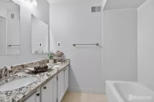 8 Wright Ct, East Brunswick Township, NJ 08816 - Photo 40