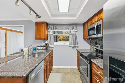 52 Juniper Plaza #a, Monroe Township, NJ 08831 - Photo 18