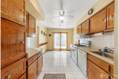 1015 Rudyard Drive, Perth Amboy, NJ 08861 - Photo 12