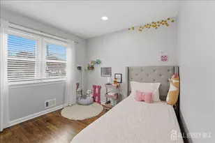 10 Maplehurst Ln, Piscataway Township, NJ 08854 - Photo 16