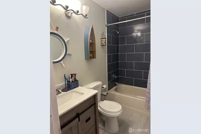 10 Albury Way, North Brunswick Township, NJ 08902 - Photo 8