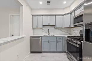 1234 Waterford Dr, Edison, NJ 08817 - Photo 8