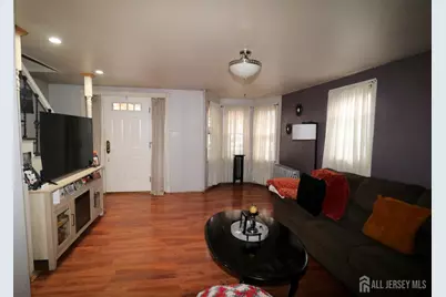 315 Mawbey Street, Woodbridge Township, NJ 07095 - Photo 20