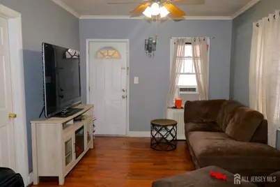 315 Mawbey Street, Woodbridge Township, NJ 07095 - Photo 8