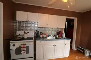 315 Mawbey St, Woodbridge Township, NJ 07095 - Photo 12