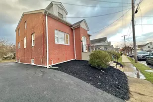 17 Robert St, South River, NJ 08882 - Photo 2