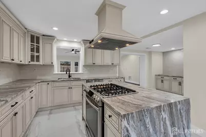 537 S Atlantic Avenue, Matawan, NJ 07747 - Photo 28