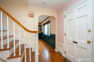 11 Lincoln Pl, New Brunswick, NJ 08901 - Photo 2