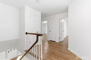 28 Southfield Rd, Edison, NJ 08820 - Photo 20