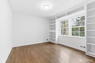 28 Southfield Rd, Edison, NJ 08820 - Photo 30