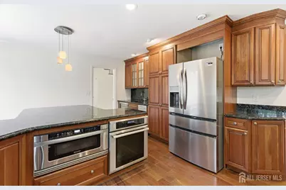 28 Southfield Road, Edison, NJ 08820 - Photo 12