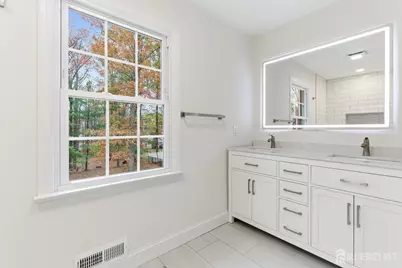 28 Southfield Road, Edison, NJ 08820 - Photo 32