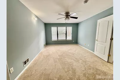 24 Hawthorne Road, North Brunswick Township, NJ 08902 - Photo 10