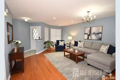 24 Hawthorne Road, North Brunswick Township, NJ 08902 - Photo 2