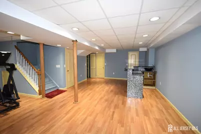 24 Hawthorne Road, North Brunswick Township, NJ 08902 - Photo 28