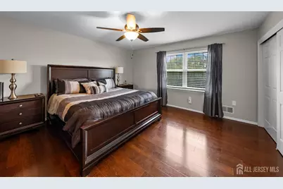 46 Parsler Place, Fords, NJ 08863 - Photo 12