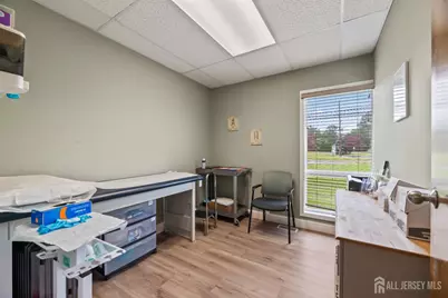 1598 US Highway 130 Highway, North Brunswick Township, NJ 08902 - Photo 18