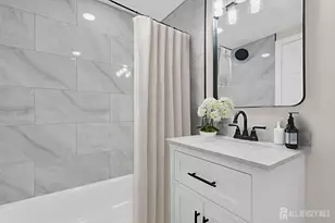 74 Fiat Ave, Iselin, NJ 08830 - Photo 18