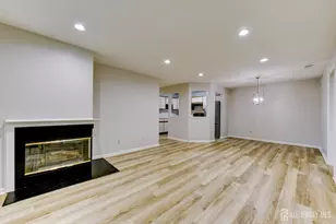 908 Meadow Ct, Helmetta, NJ 08828 - Photo 6